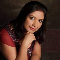 Photo of Aparna Bapat